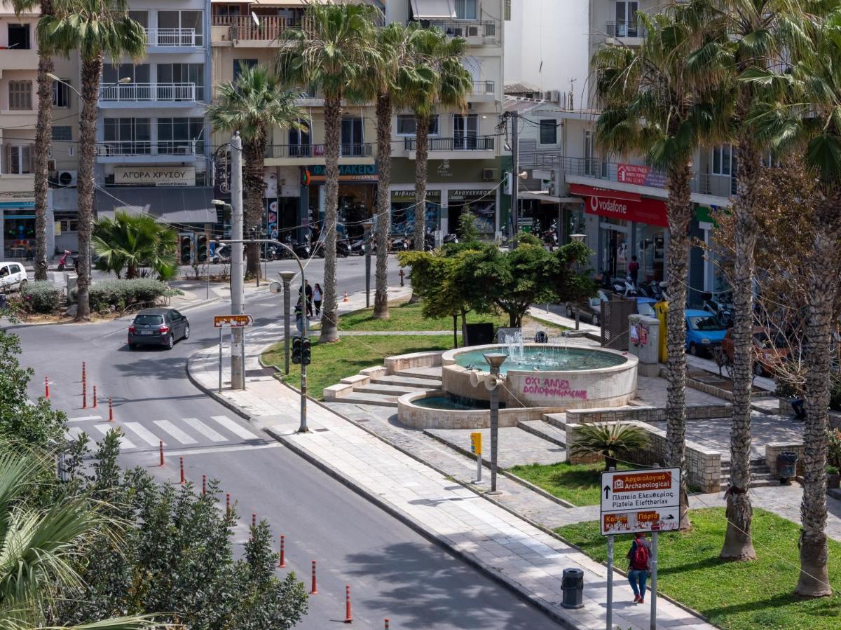 Electra Luxury Apartment At The Heraklion Center Exterior photo